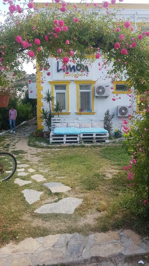 Limon Pansiyon Foca Kültér fotó